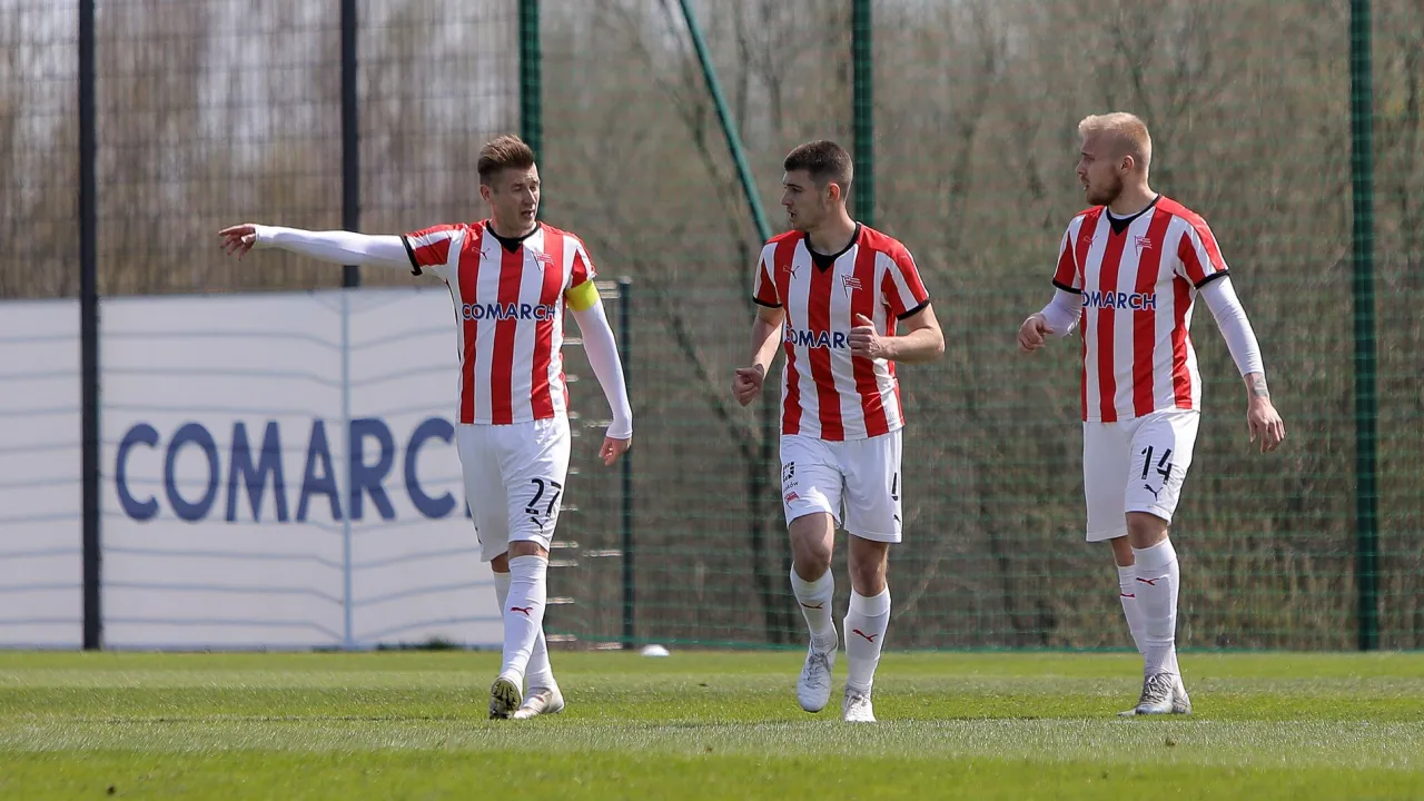 III LIGA, GR IV: Dzielimy się punktami z ŁKS-em Łagów