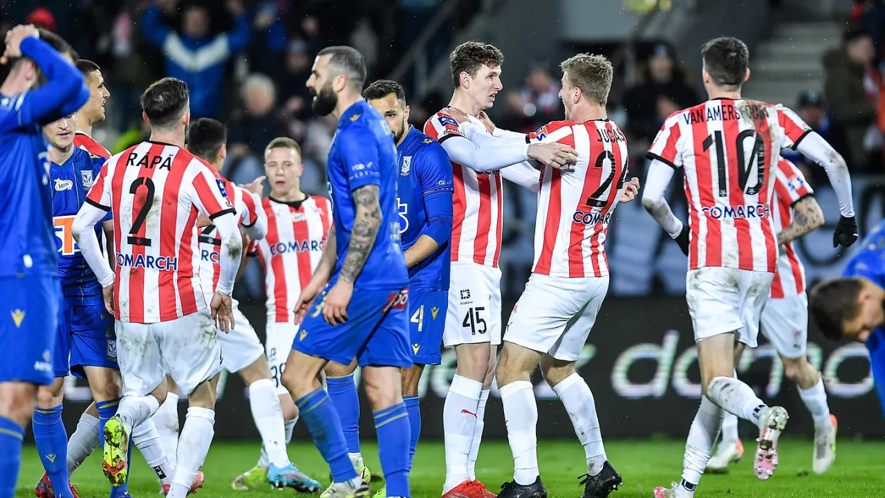 PKO BP EKSTRAKLASA: CRACOVIA VS LECH POZNAŃ [SKRÓT]