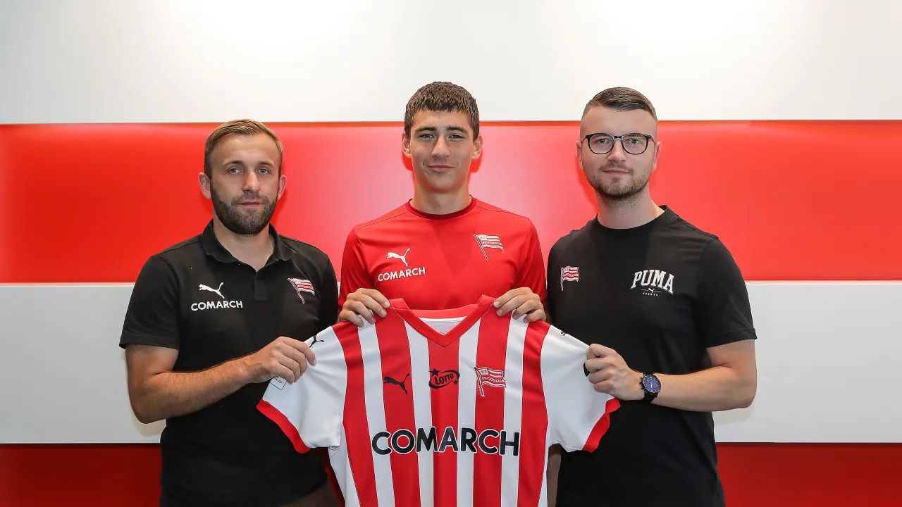 Paweł Jakubczyk zostaje w Cracovii!