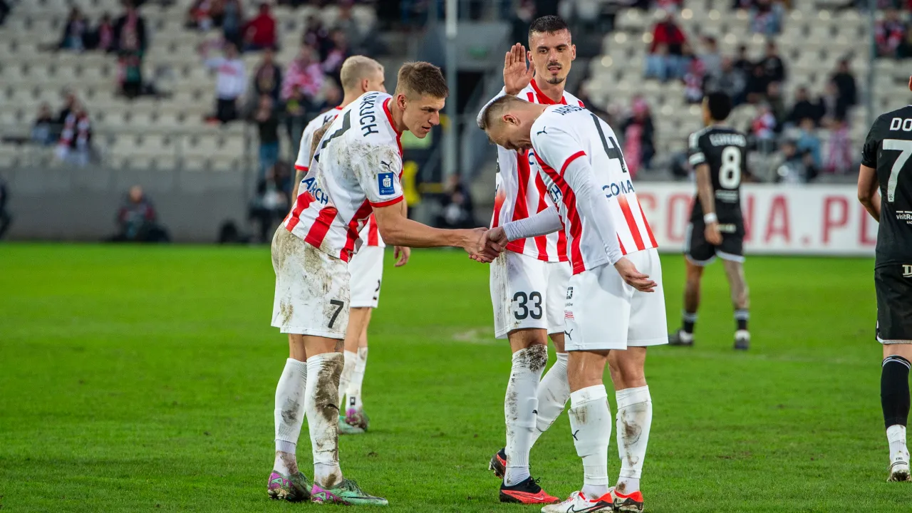 Benjamin Källman, Patryk Makuch i Paweł Jaroszyński w najlepszej jedenastce 20. kolejki PKO Ekstraklasy!