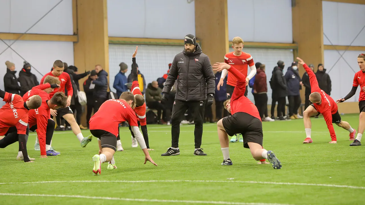 Trenerzy Akademii podzielili się wiedzą w ramach kursu UEFA B