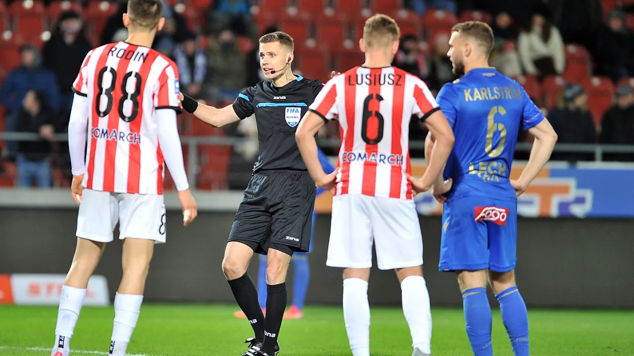 Damian Sylwestrzak sędzią meczu z Radomiakiem