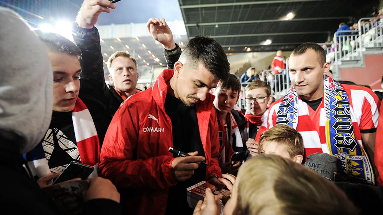 Wielkie Derby Krakowa: Wyjątkowe atrakcje w dniu meczowym!