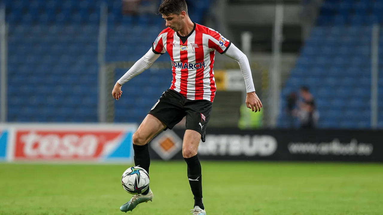 Pelle van Amersfoort nominowany do nagrody zawodnika miesiąca PKO BP Ekstraklasy!