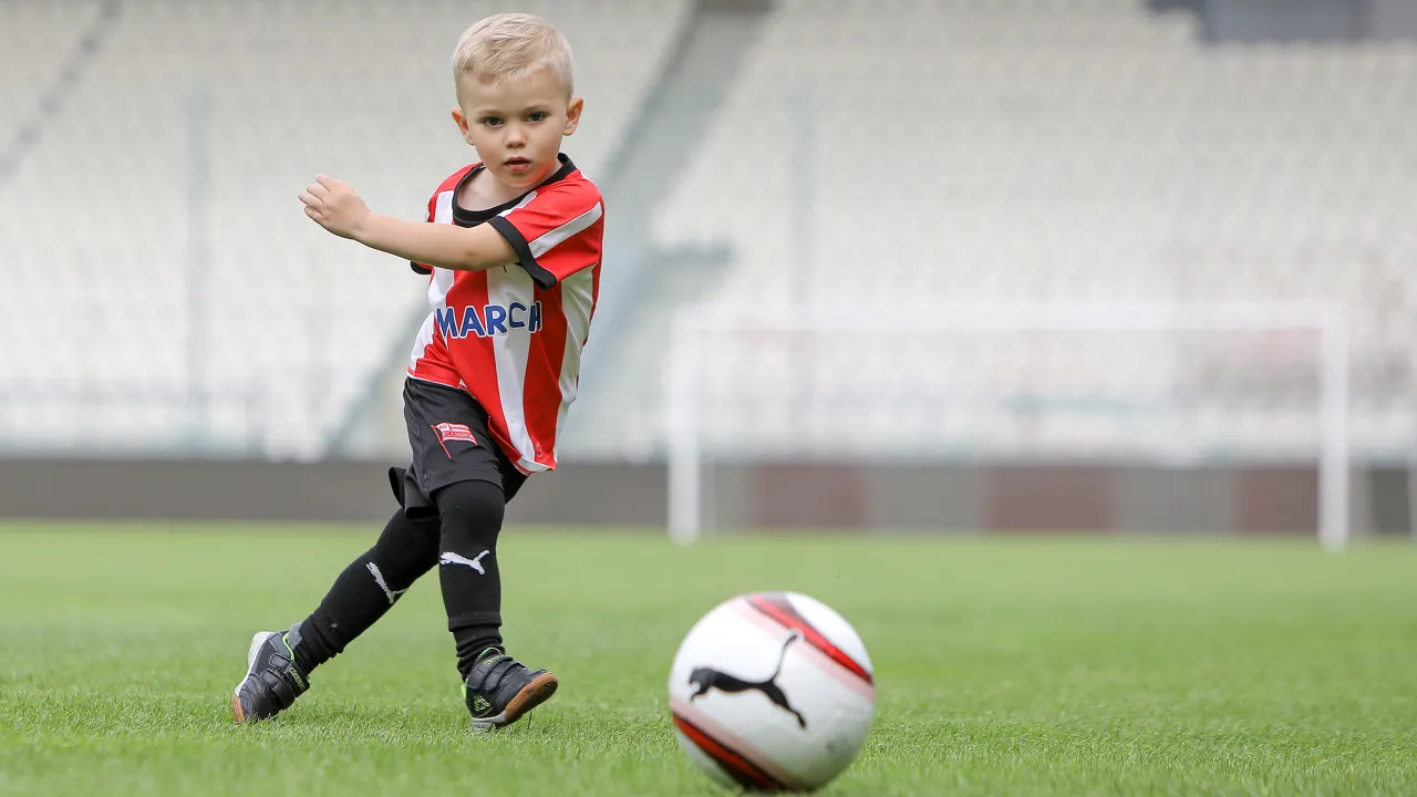 Pasiaste szkoły Cracovia KIDS stale rekrutują!