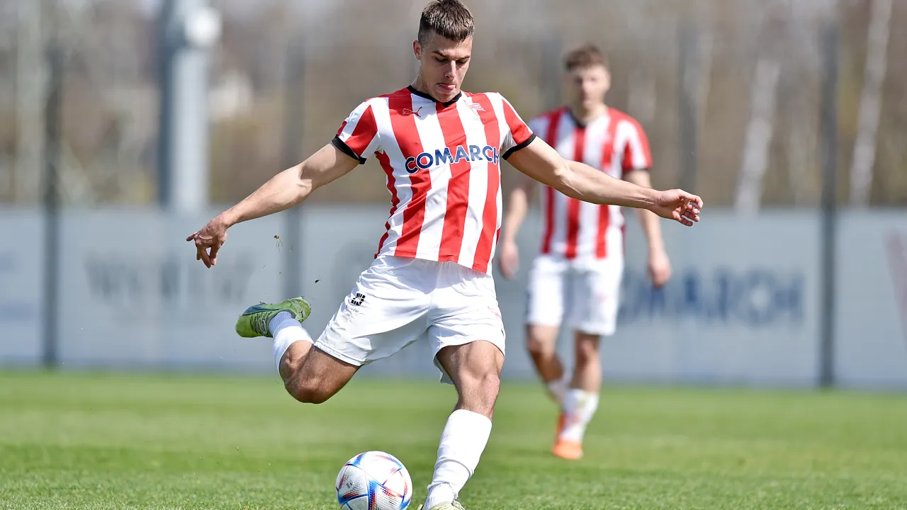 3. LIGA, GR. IV: OKAZAŁY TRIUMF NA ZAKOŃCZENIE SEZONU