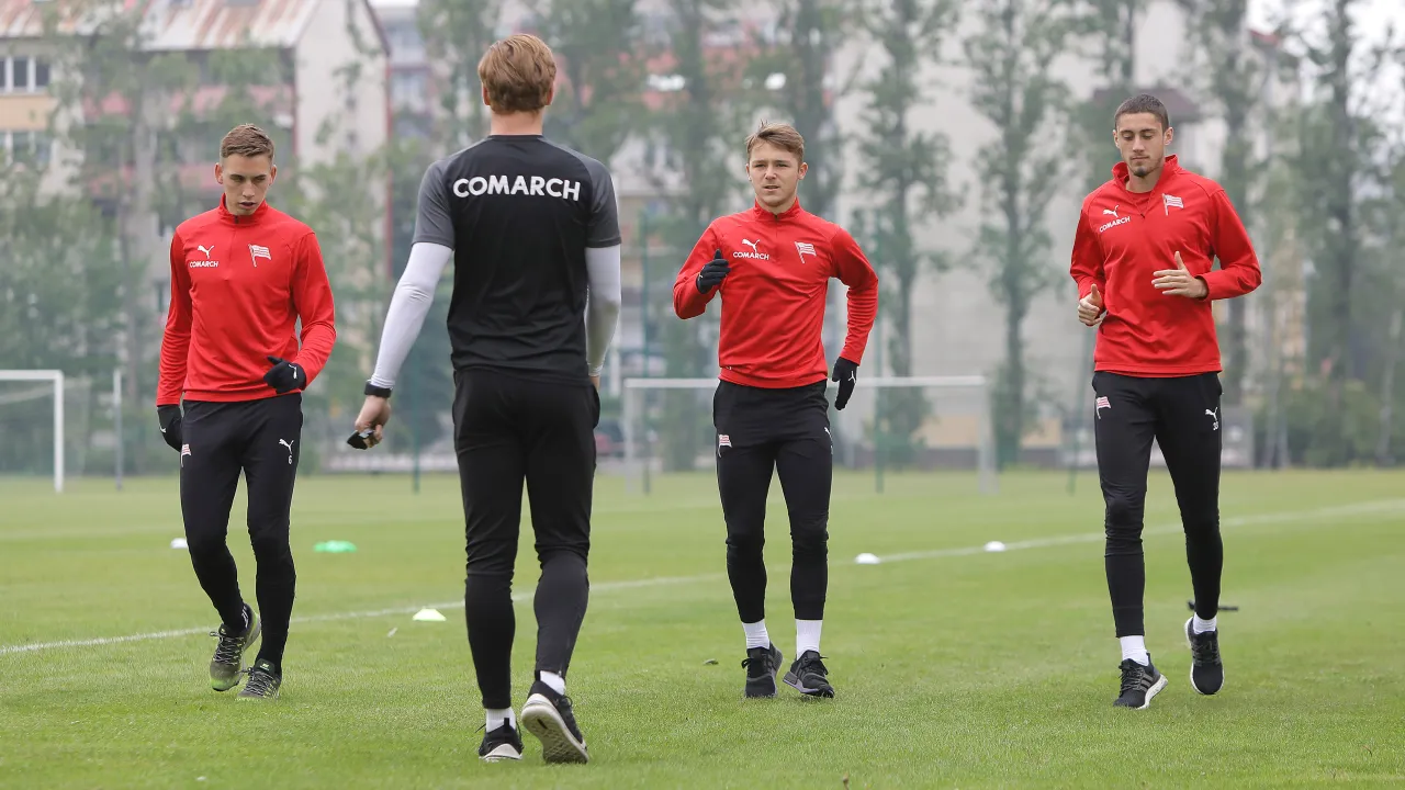 Piątkowy trening przed wznowieniem ligi [FOTO]