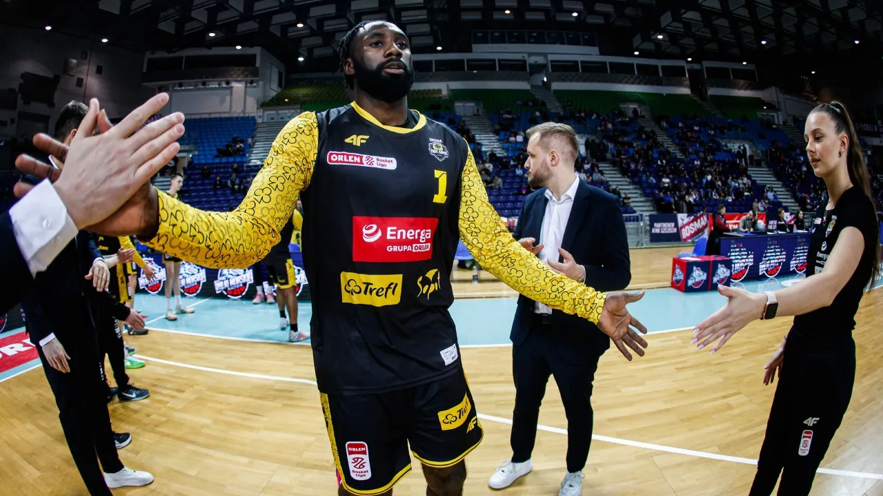 Raport medyczny: Eric Lockett