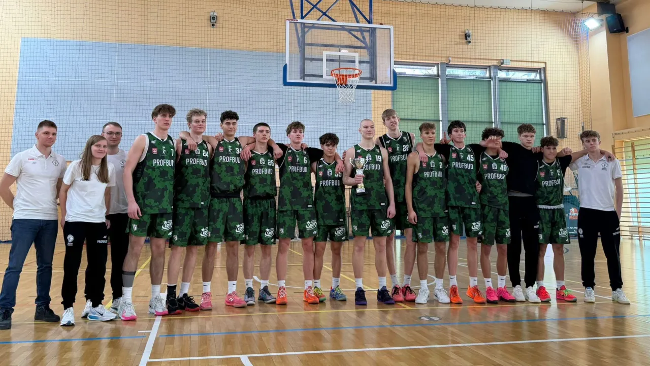 Profbud Legia w ćwierćfinałach MP U-17