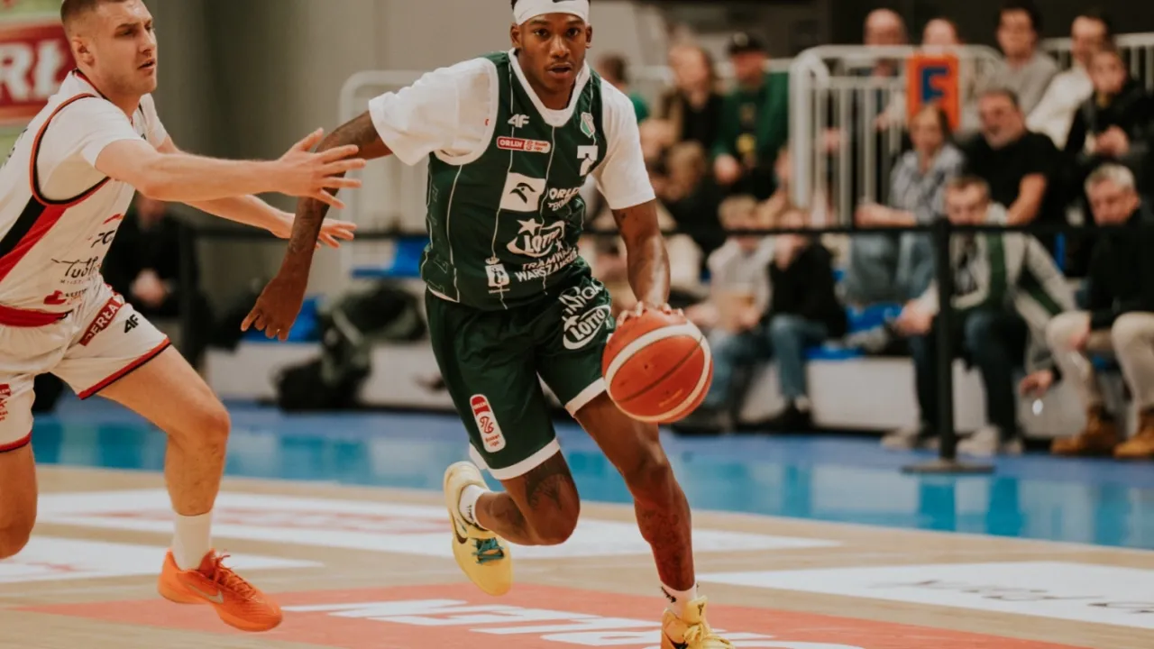 Debiut Dominica Brewtona