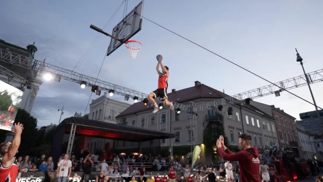 Występ Dunking Devils podczas Uniqa Game Day - 18 kwietnia na OT