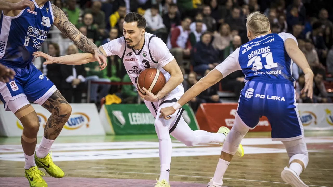 Superpuchar 27-28 września, liga ruszy 2 października