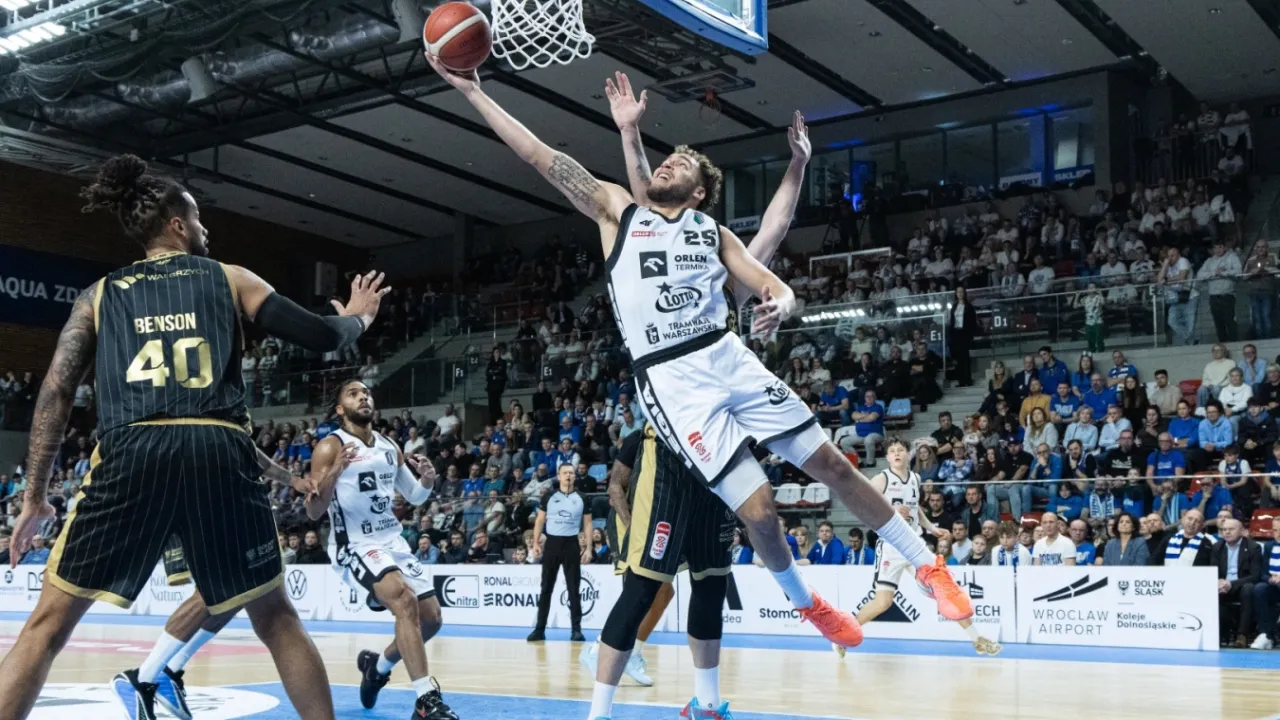 Wsad Thompsona w TOP10 11. kolejki