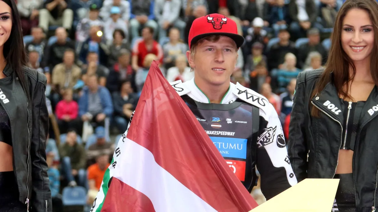 Lebiediew przeprasza swoich kibiców