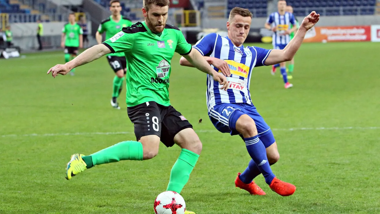 [FOTO] 5 goli na Arenie. Górnicy walczyli do końca