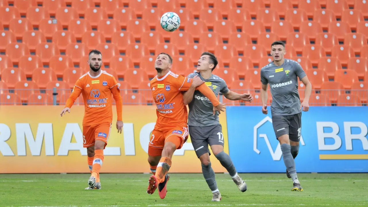 Druga galeria zdjęć z meczu Bruk-Bet  – Górnik