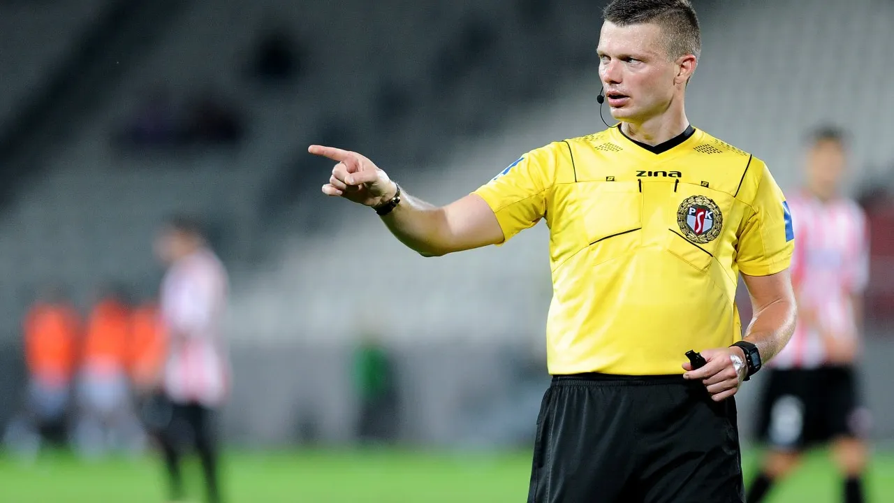 Tomasz Wajda arbitrem meczu w Płocku