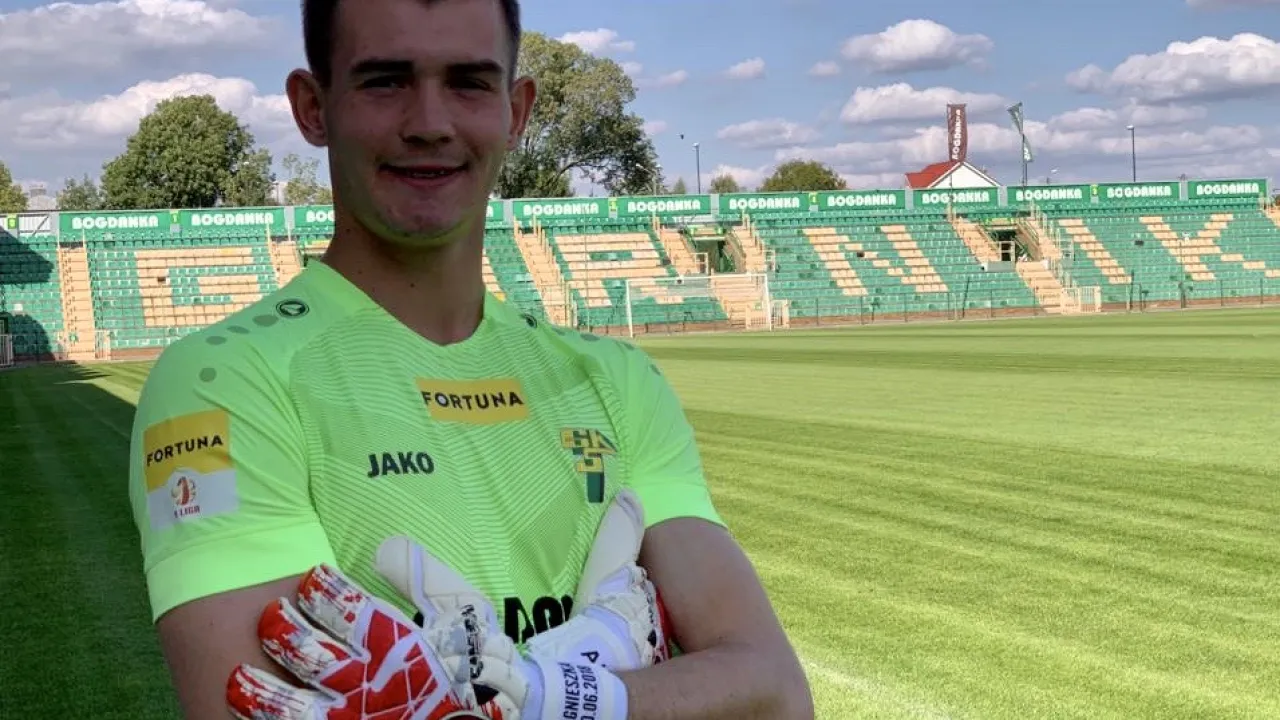 Adrian Kostrzewski w Górniku do 2022 roku