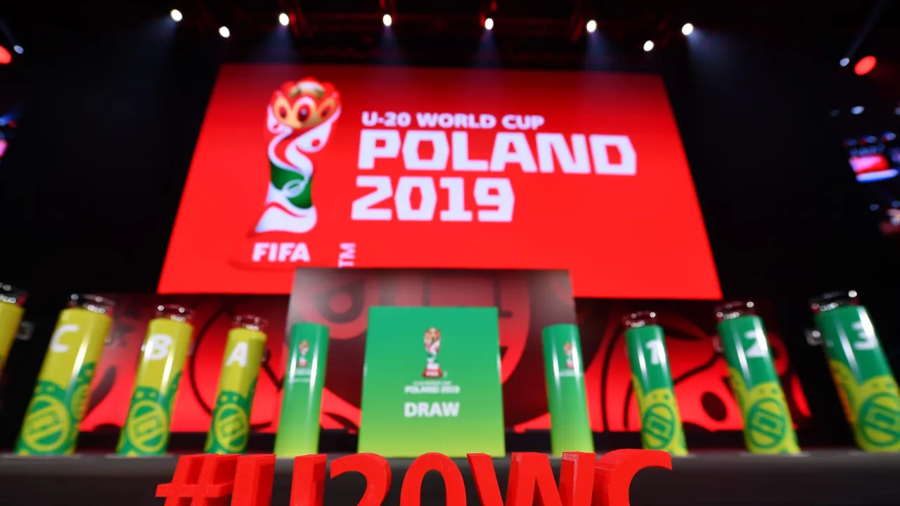 Uczestnicy MŚ U-20 wizytowali stadion Górnika