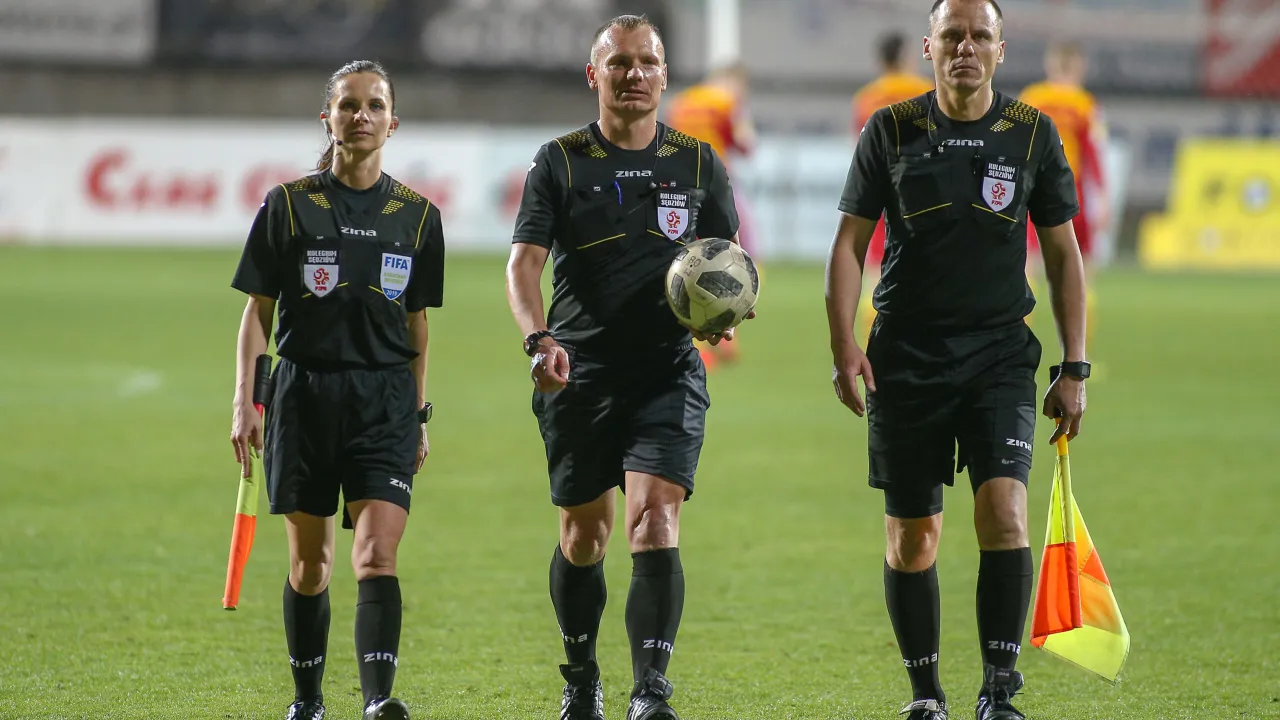Sylwester Rasmus arbitrem meczu w Polkowicach