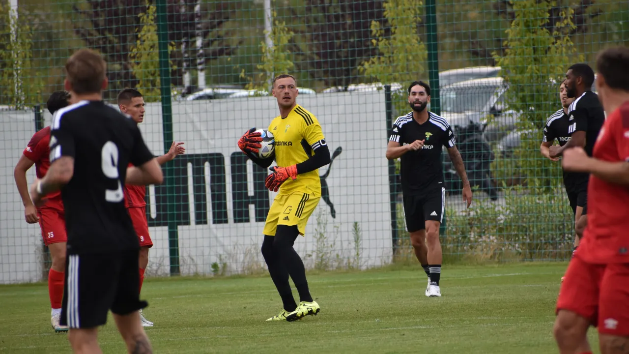 [WIDEO] Janaszek i Gostomski o sparingu i obozie