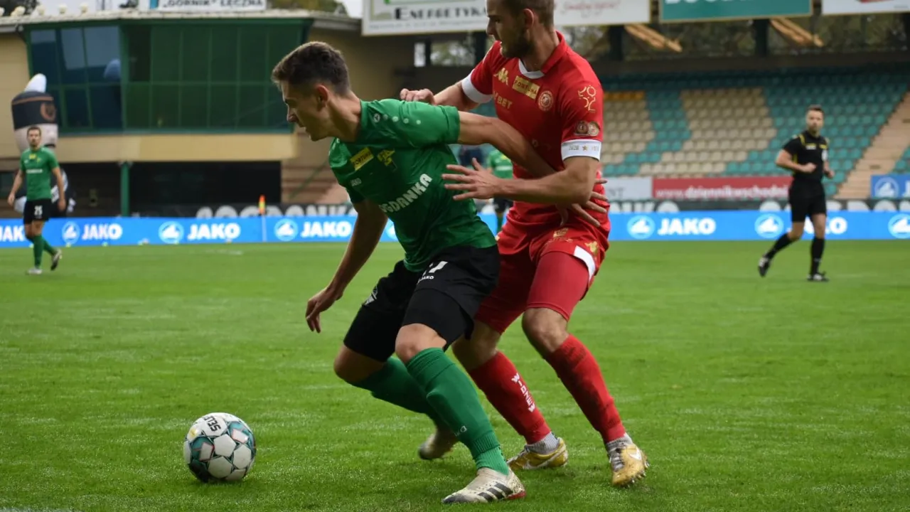 Remis w starciu z Widzewem