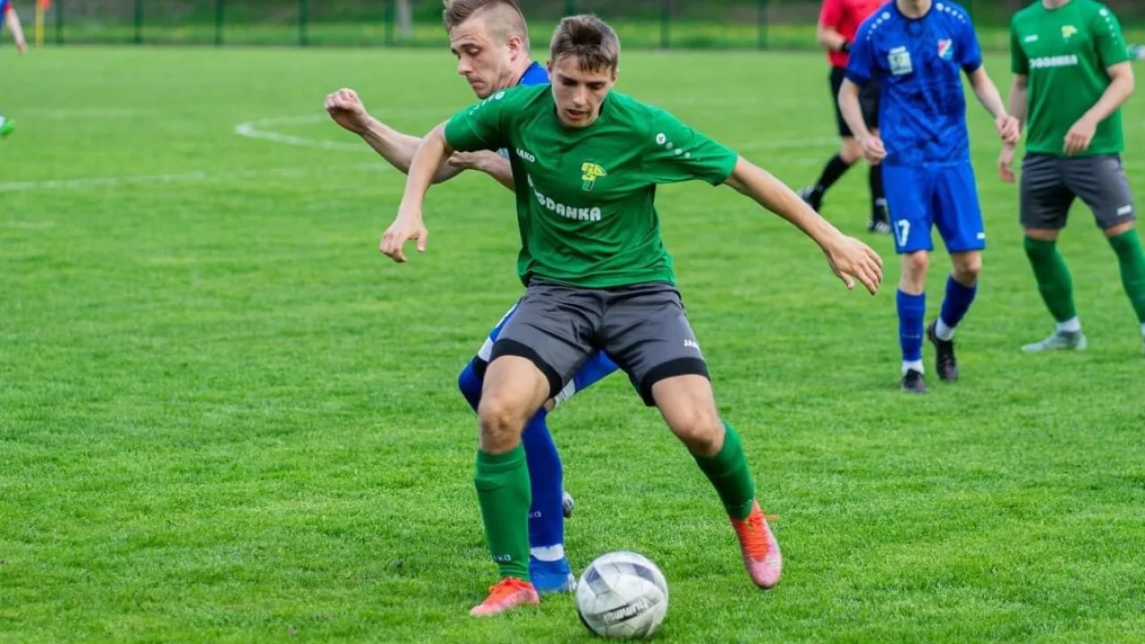 Rezerwy przegrywają z Huraganem