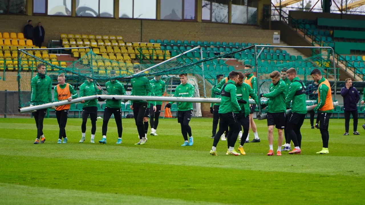 Trening na płycie głównej