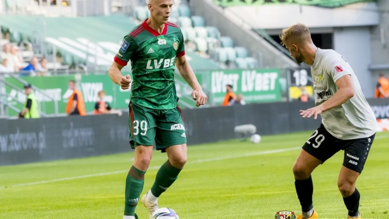 Szymon Lewkot dołącza do Górnika