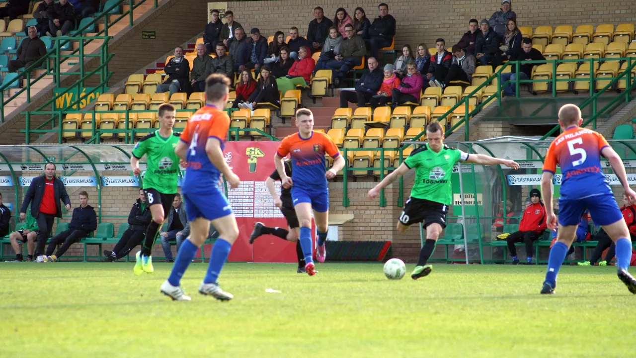 IV liga: Victoria Żmudź – Górnik II Łęczna 4:3