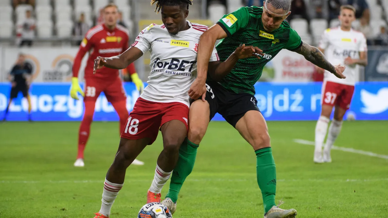 Historia meczów z Łódzkim Klubem Sportowym