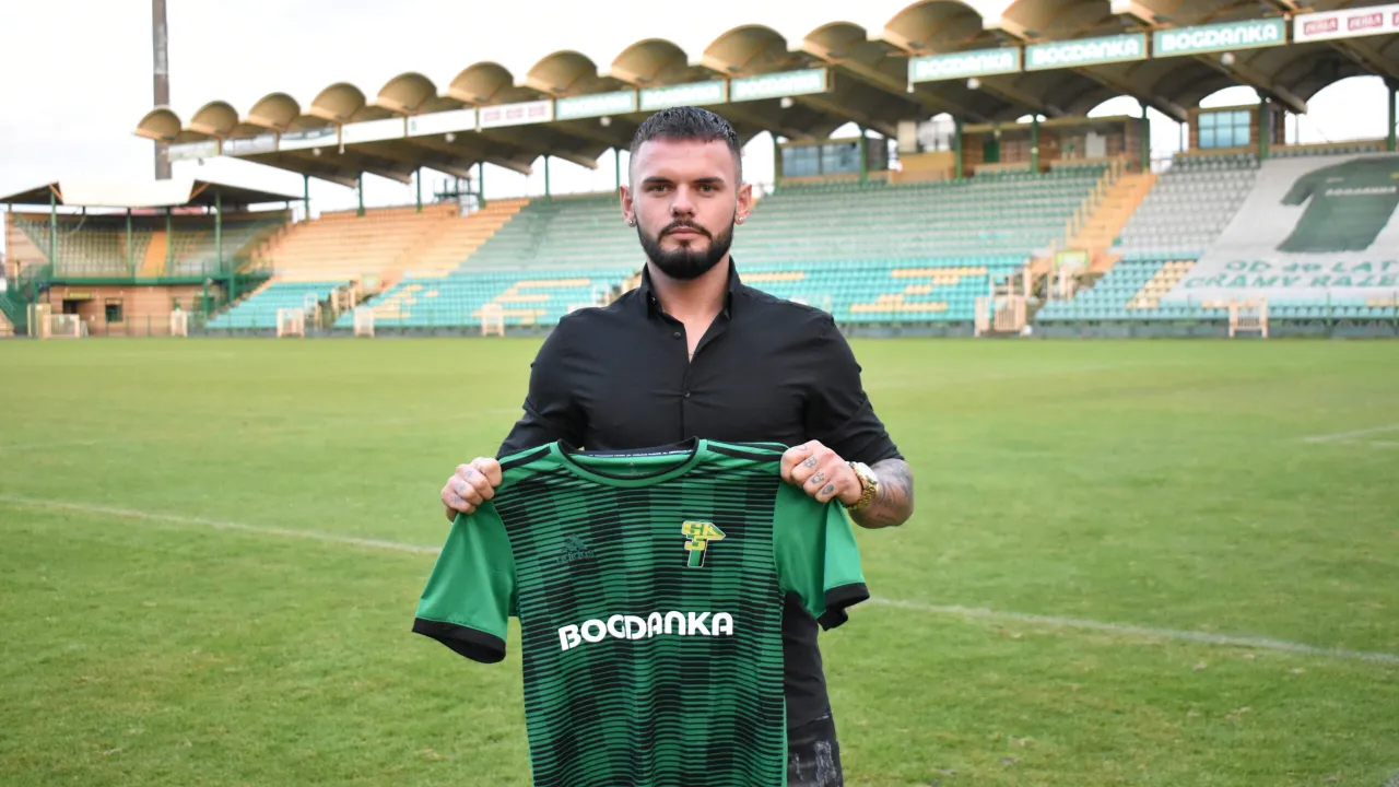 Miłosz Kozak dołącza do Górnika