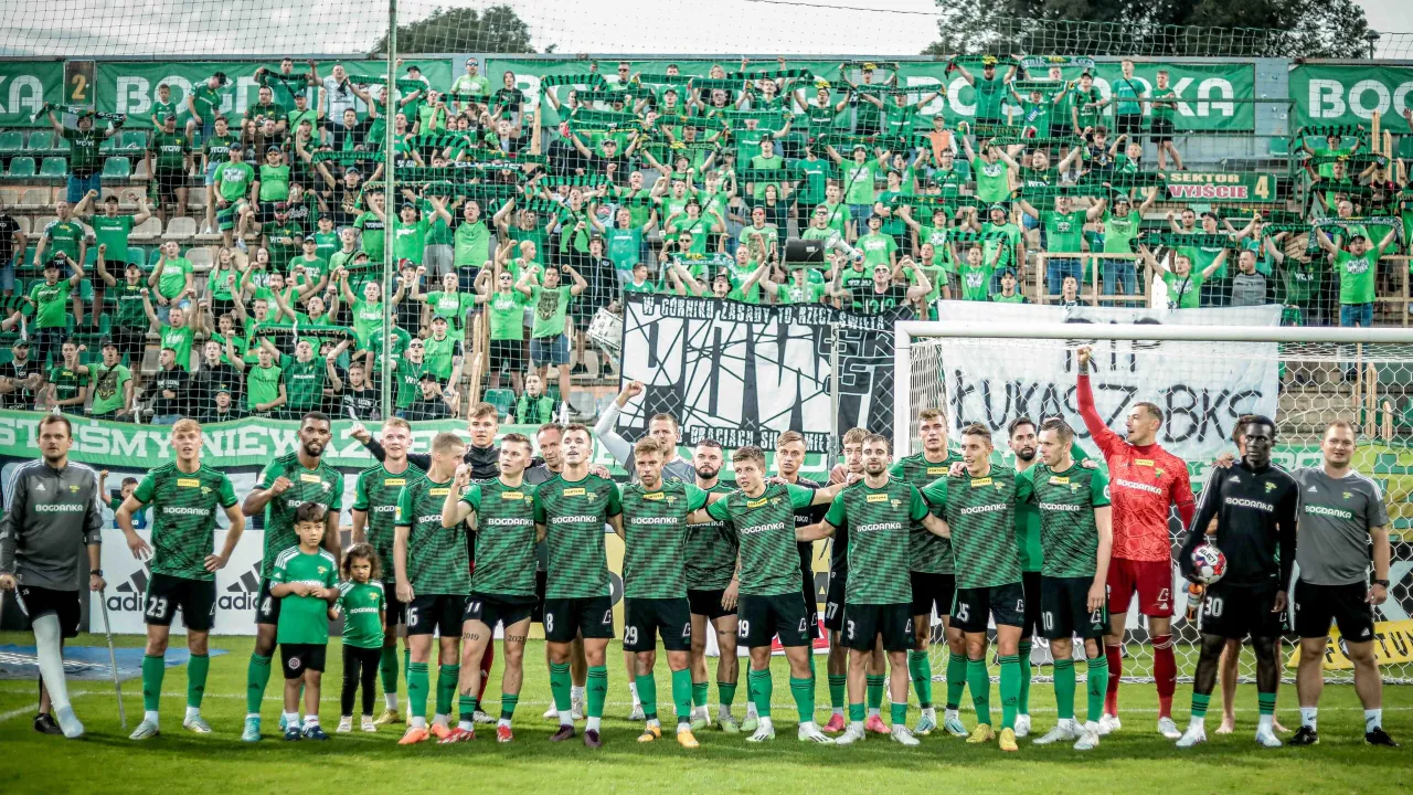 Sprzedaż biletów na derby w kasie klubu