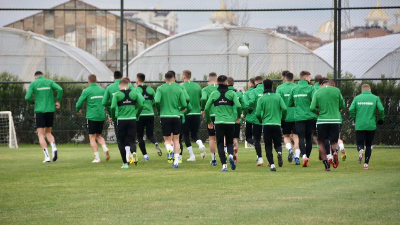 [ZDJĘCIA] Drugi trening zielono-czarnych