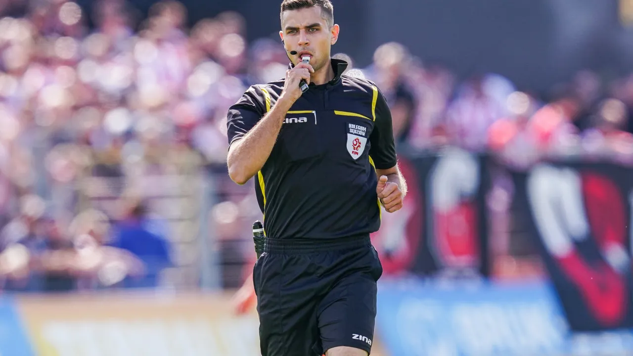 Łukasz Kuźma rozjemcą spotkania z Cracovią