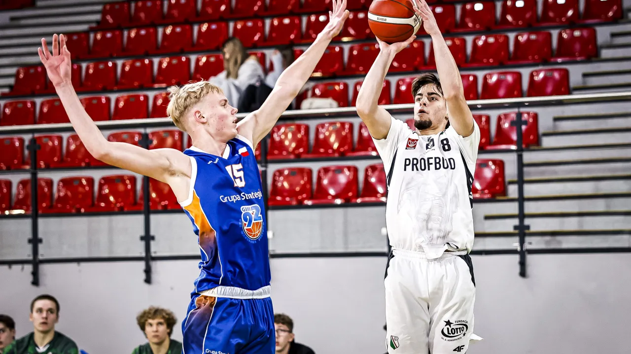 U19: Legioniści z awansem bez gry