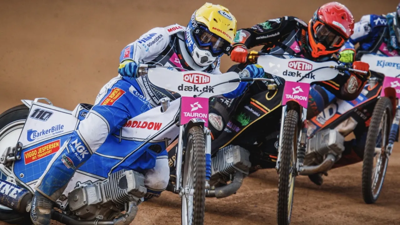 What do Pedersen and Michelsen have in common in the SEC cycle?