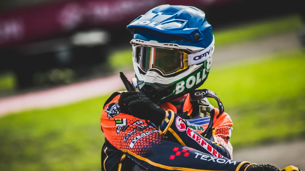 Michelsen with a first SGP win