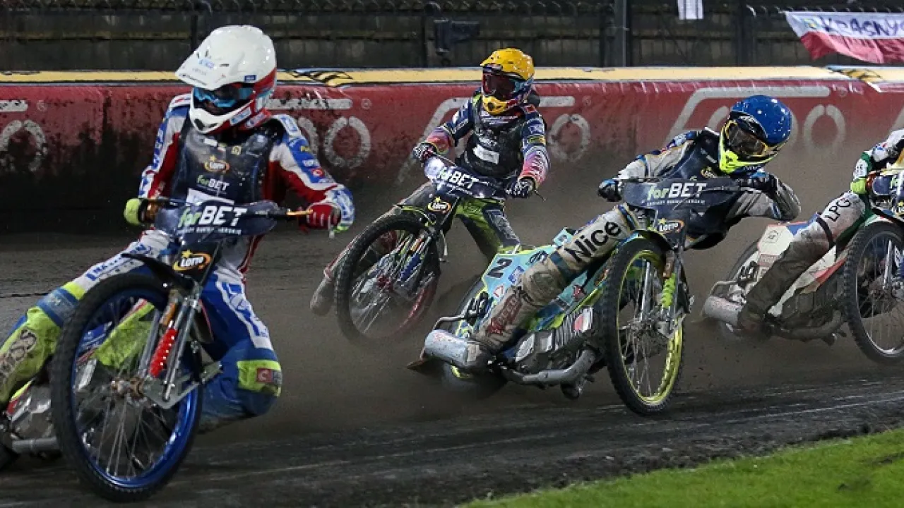 Kasprzak: "I've got one medal, time for more"