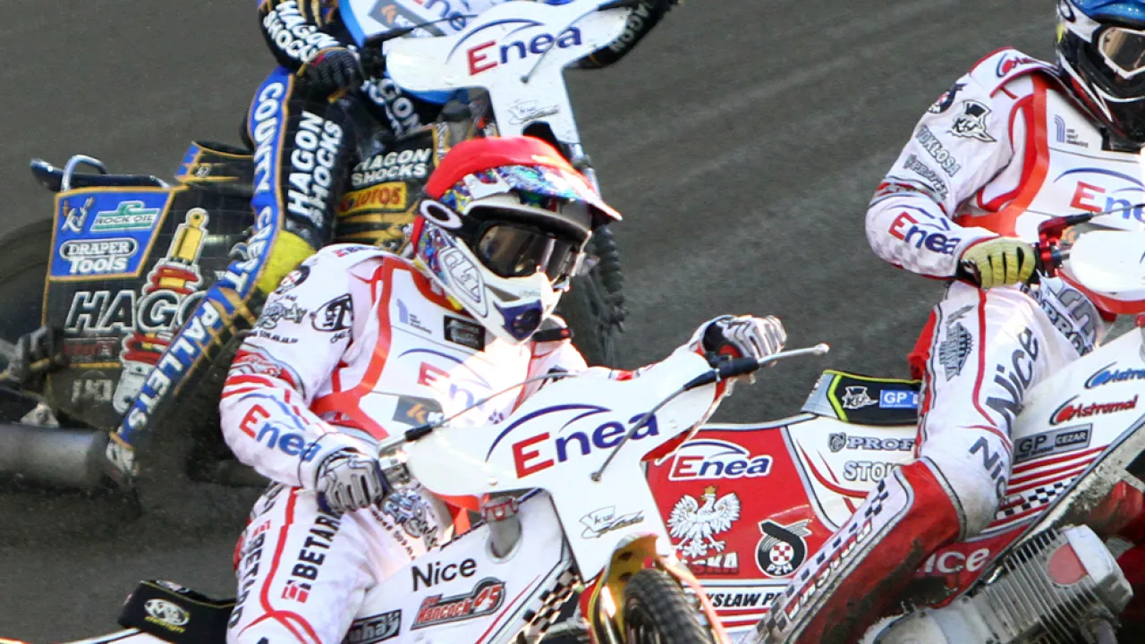 2016  - Poles' breakthrough? 