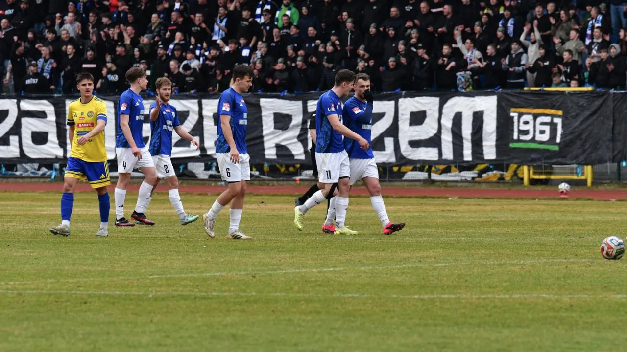 Mecz z Tłuchowią bez grup kibiców gości