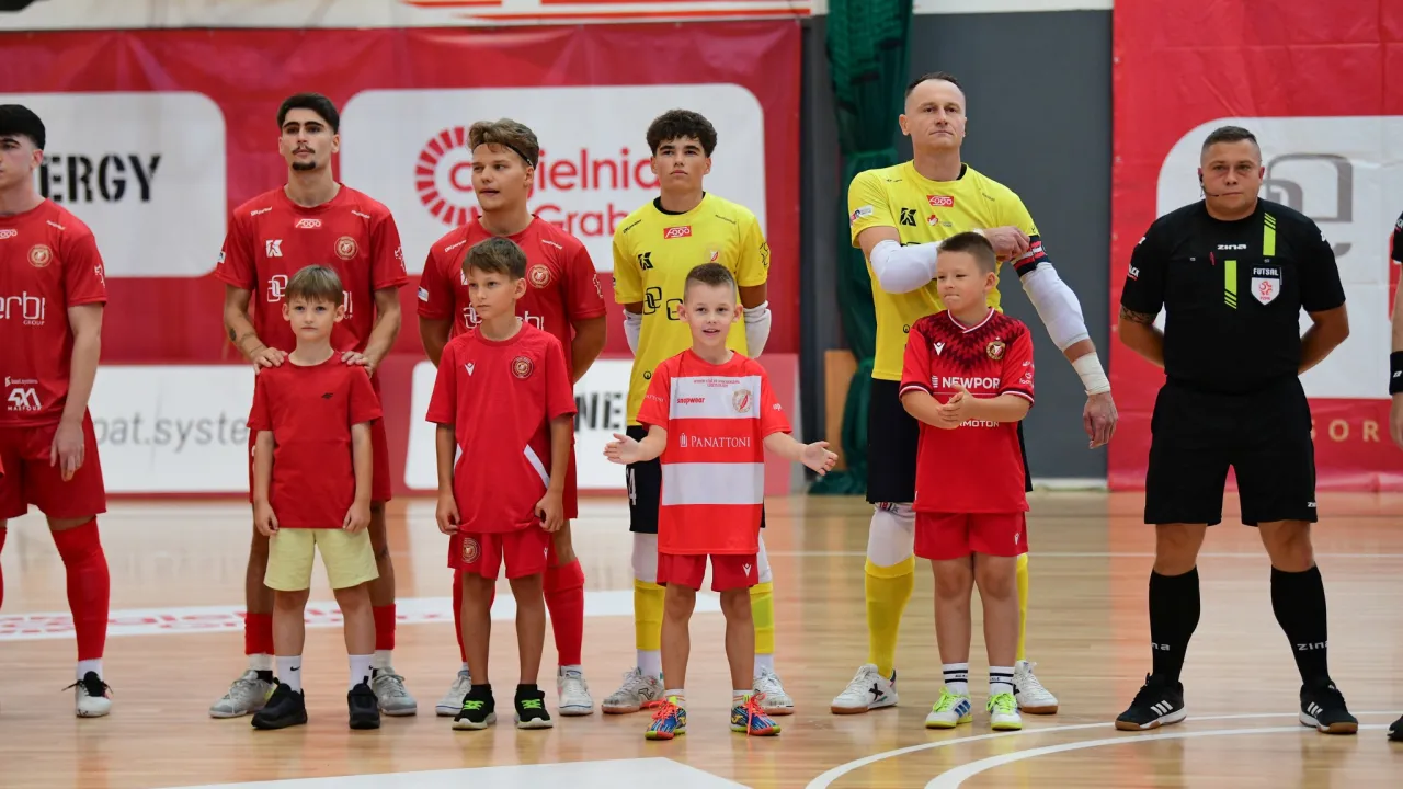 WIDZEW PRZEGRAŁ Z CONSTRACTEM