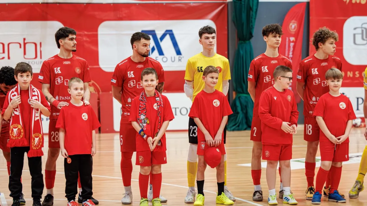 Constract lepszy w Lubawie. Widzew wraca bez punktów.